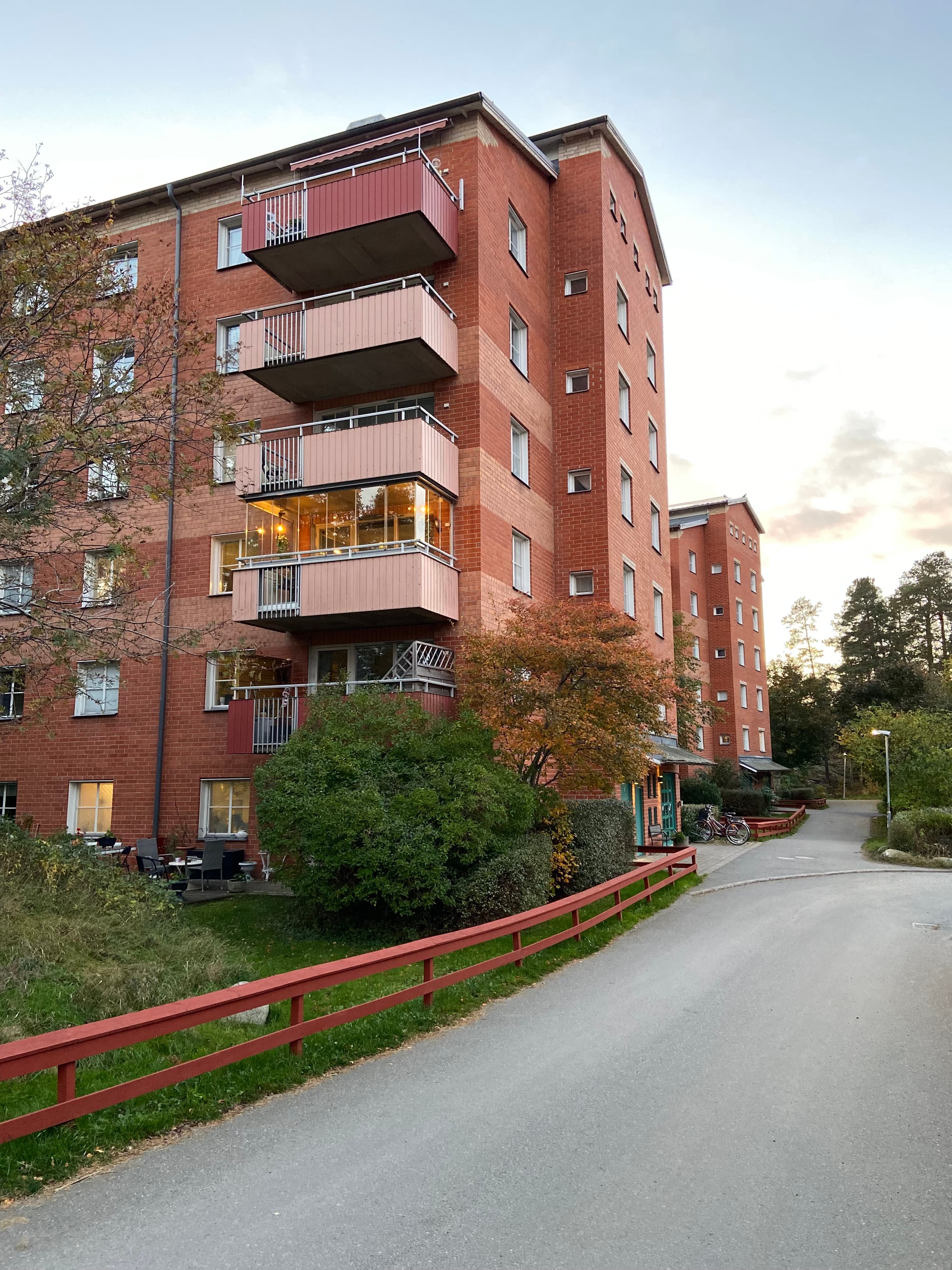 Brf Fågel Blå